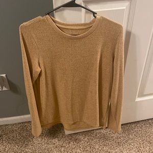 American Eagle shirt